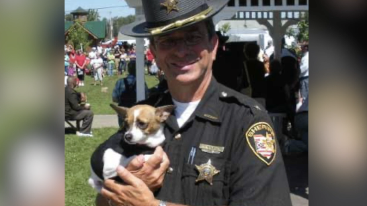 Wife of late Geauga Co. sheriff helps raise funds for new K9
